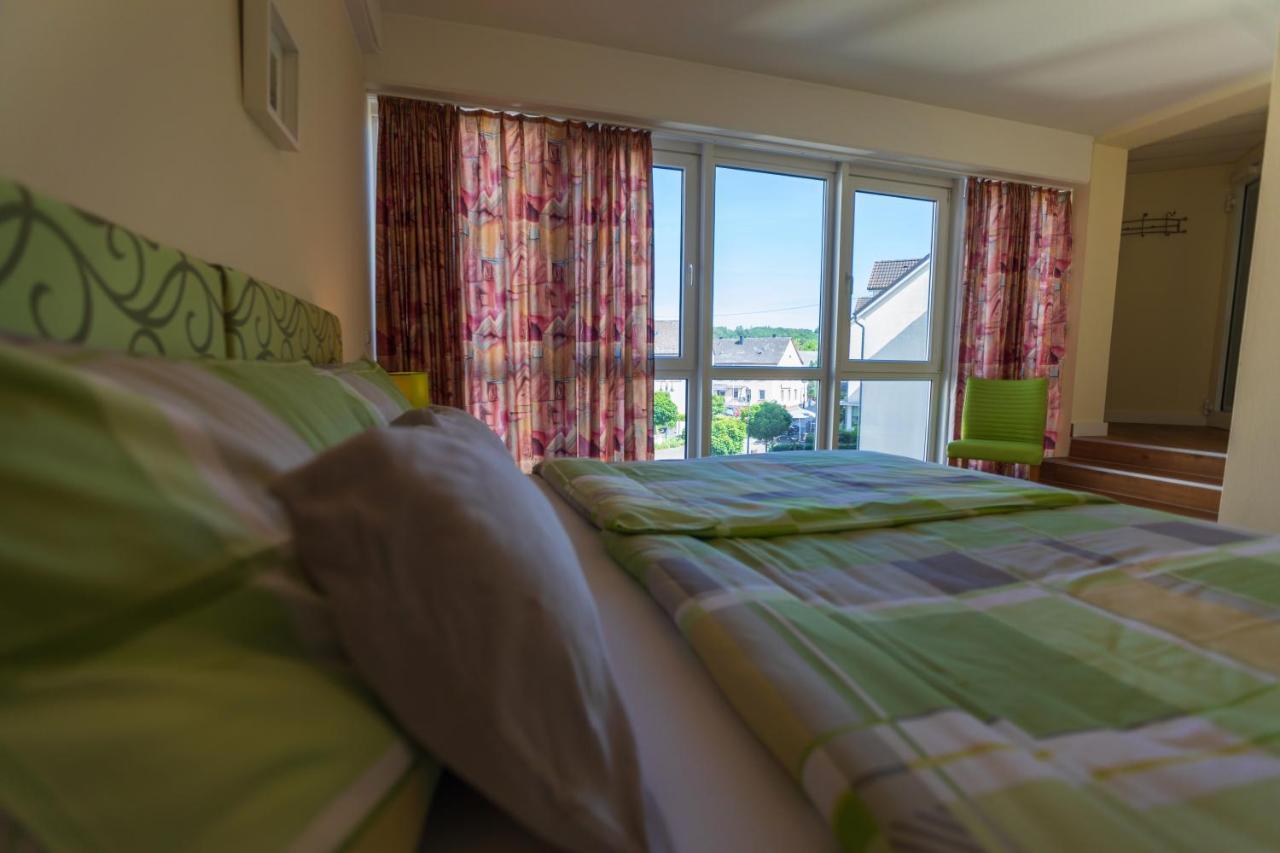 Landhotel Gillenfelder Hof Extérieur photo
