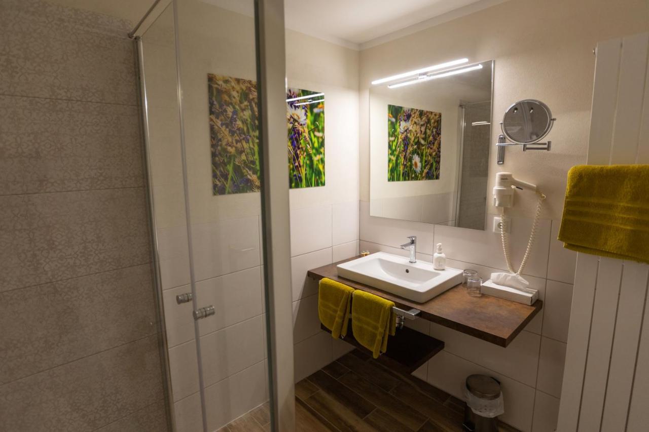 Landhotel Gillenfelder Hof Extérieur photo